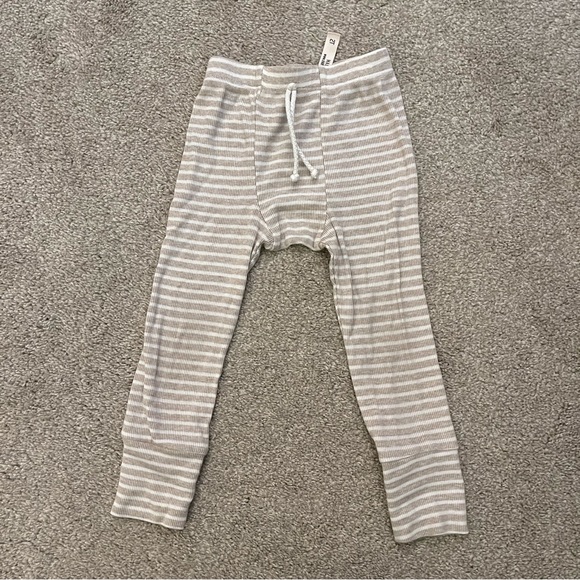 VGUC Oatmeal Stripe Night Set from Childhoods - Picture 5 of 9